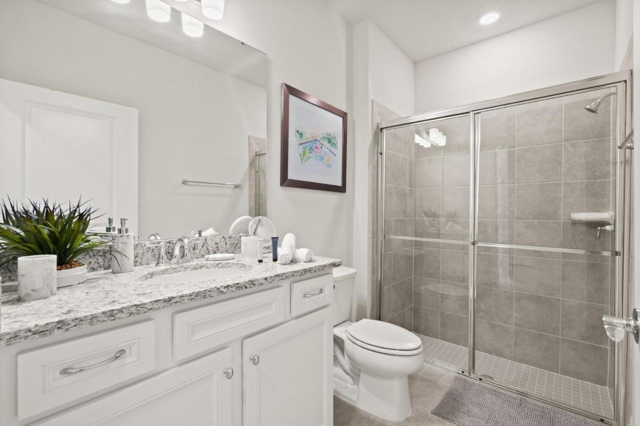 New To Market New Construction 5 Bed Retreat In World Famous Windsor Island Davenport Kültér fotó