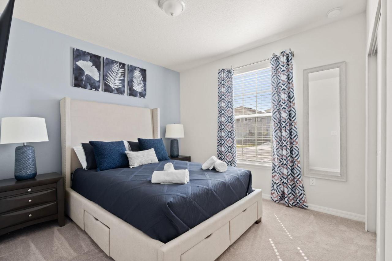 New To Market New Construction 5 Bed Retreat In World Famous Windsor Island Davenport Kültér fotó